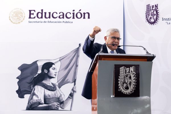 FOTO__-3 (1) FOTO__-3 (1)