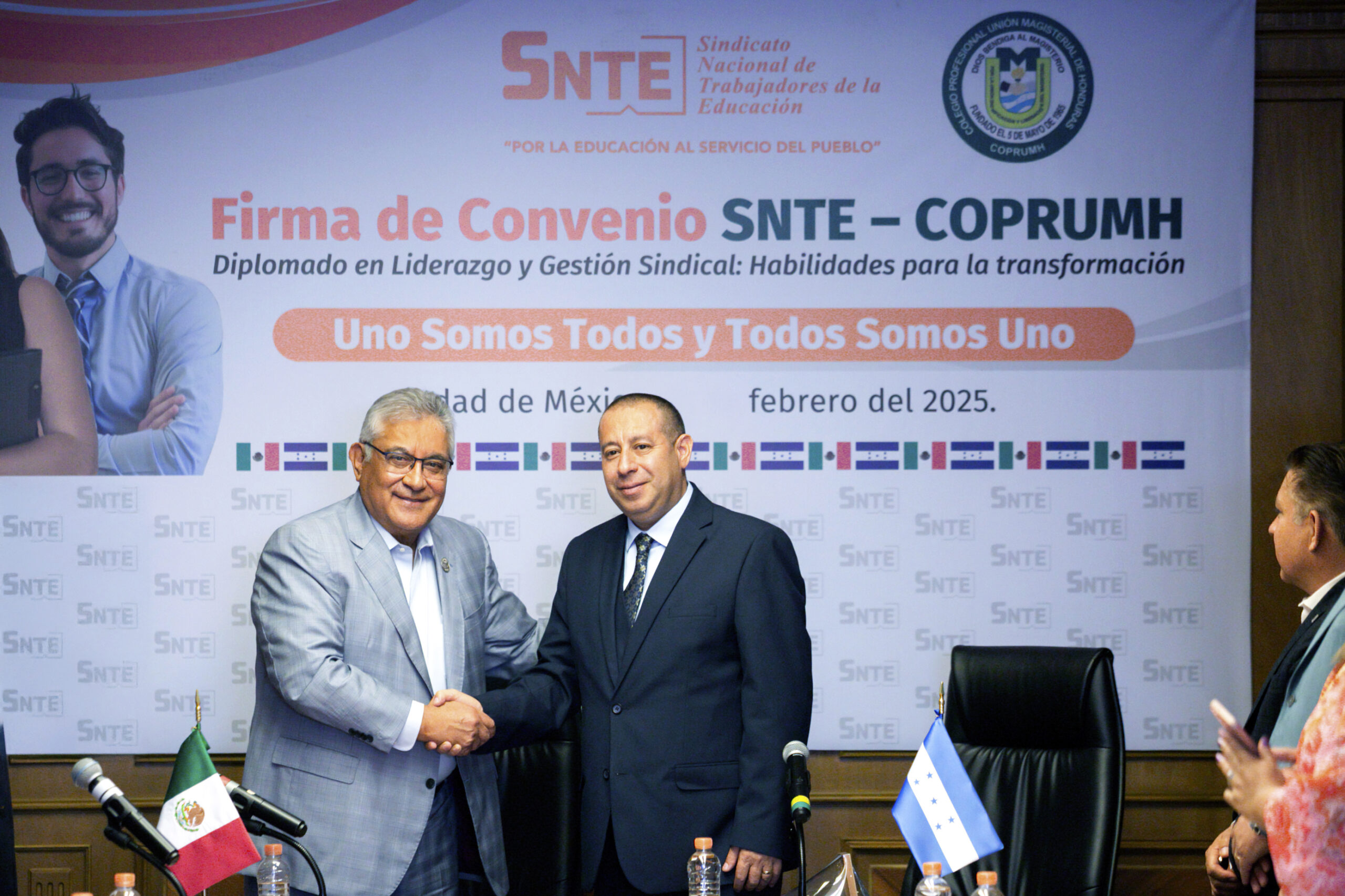 El SNTE comparte su experiencia con líderes sindicales de Honduras