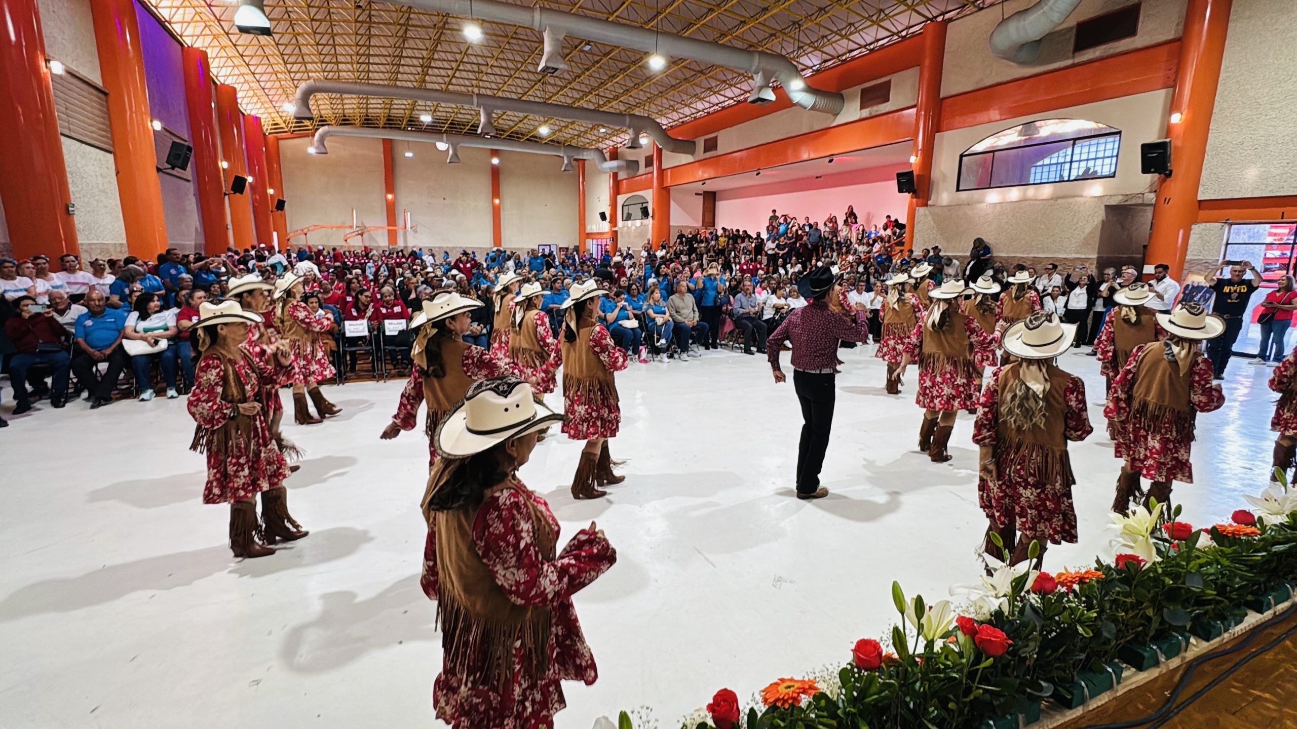 Con gran ambiente inaugura la Sección 8 del SNTE, el Encuentro Estatal Artístico, Cultural y Deportivo de Pensionados y Jubilados