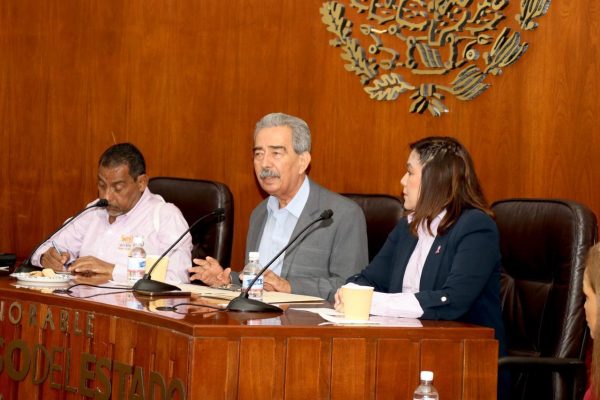 6748a2bd-c476-4075-ac6d-bf3c858f8355 6748a2bd-c476-4075-ac6d-bf3c858f8355