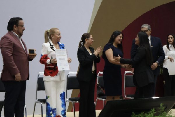 571022862_841693718369612_8173780825278178287_n