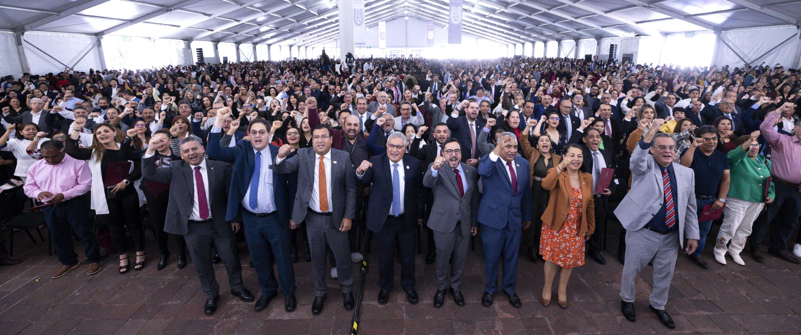 El SNTE y el IPN defienden presupuesto para la educación