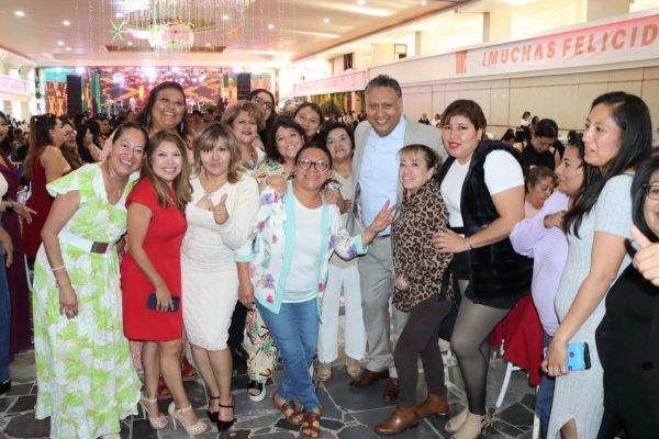 dia de la educadora 2025 (11)
